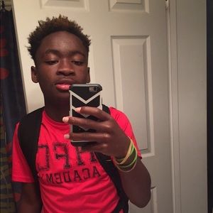 Meet your Posher, Cameron